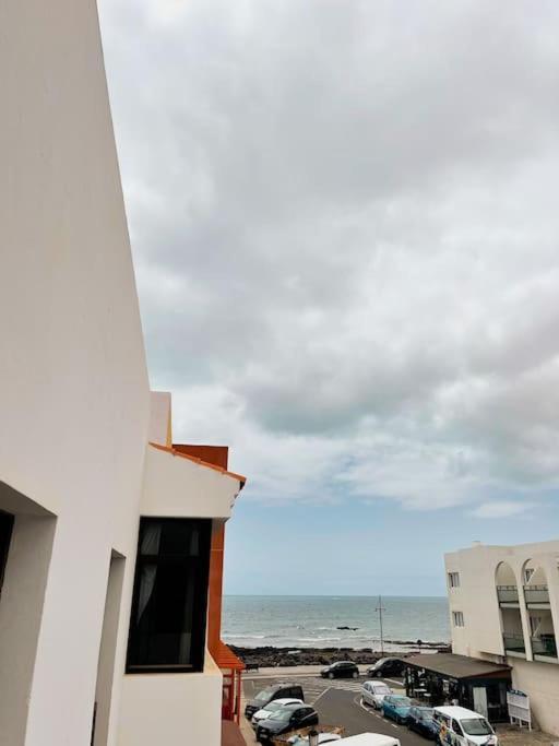Apartamento Oceano Azul Luminoso 50 Metros Del Mar En Centro Corralejo Exterior foto